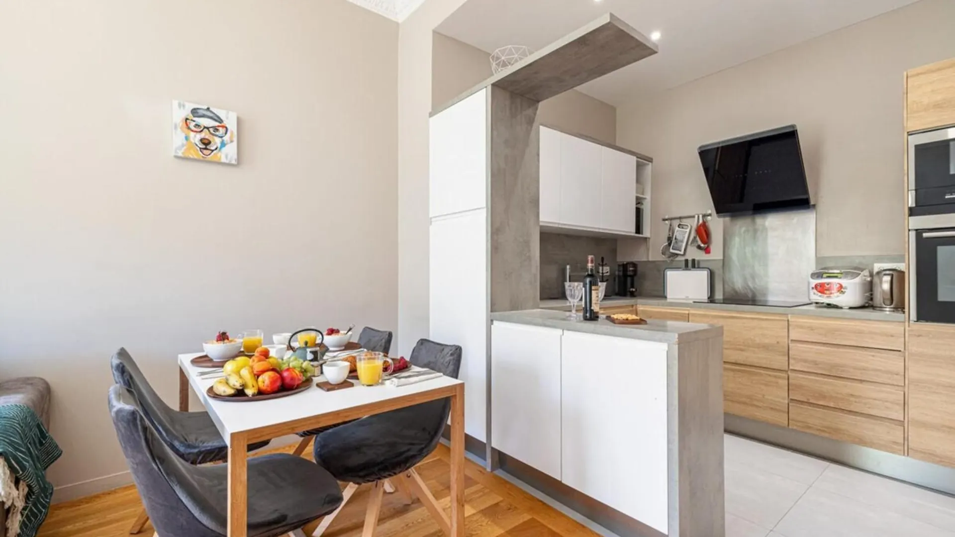 Joffre 49-D - Charming 2 Bedroom - Carre D'Or Nice