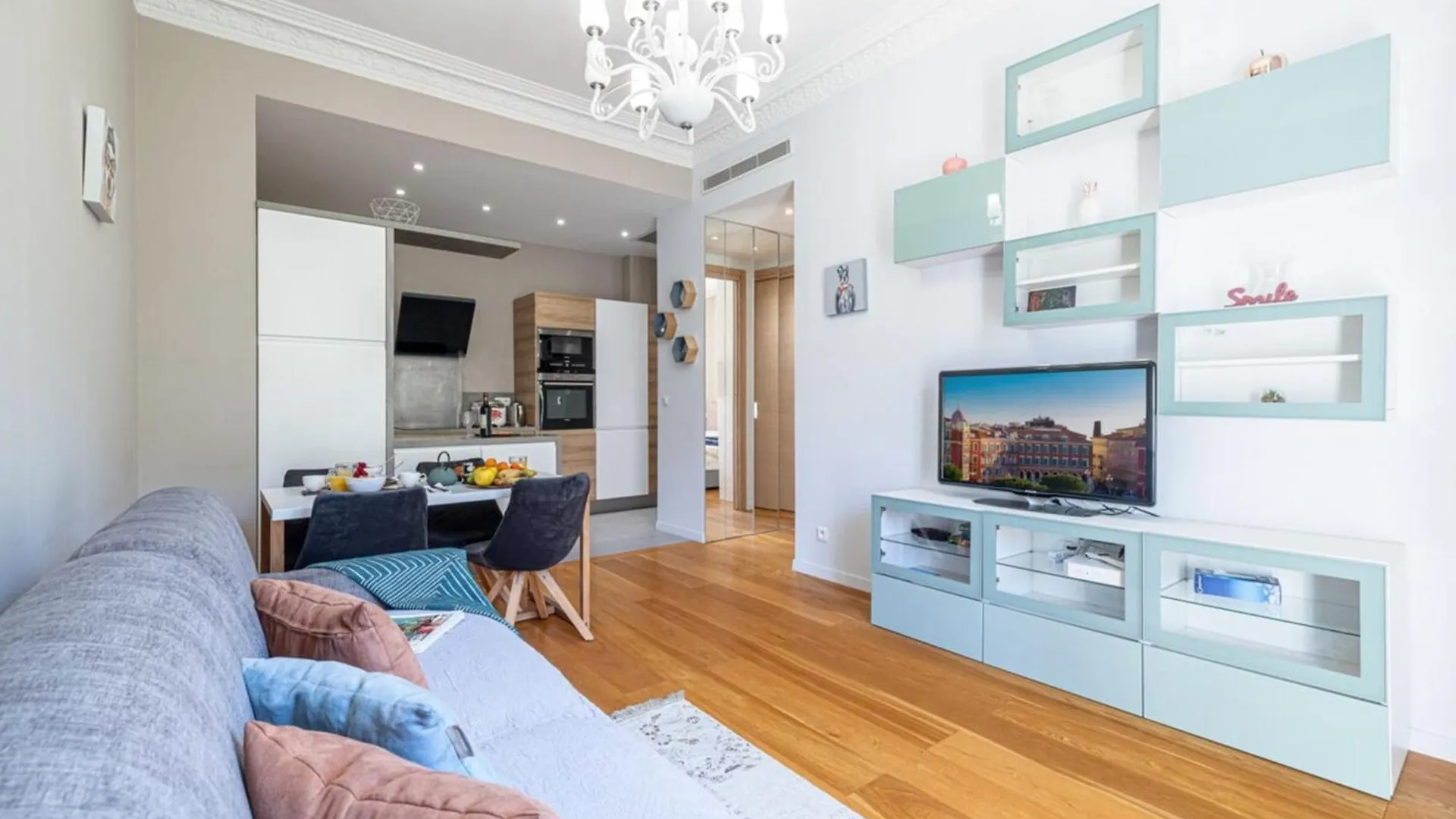 Joffre 49-D - Charming 2 Bedroom - Carre D\'Or location